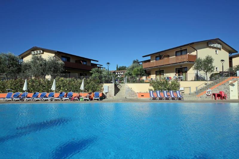 Onda Blu Resort Manerba del Garda Esterno foto