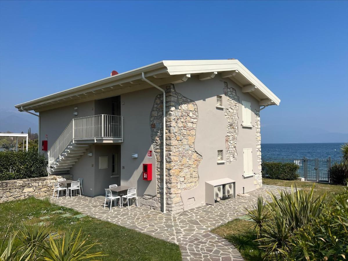 Onda Blu Resort Manerba del Garda Esterno foto
