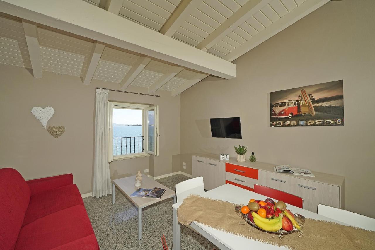 Onda Blu Resort Manerba del Garda Esterno foto