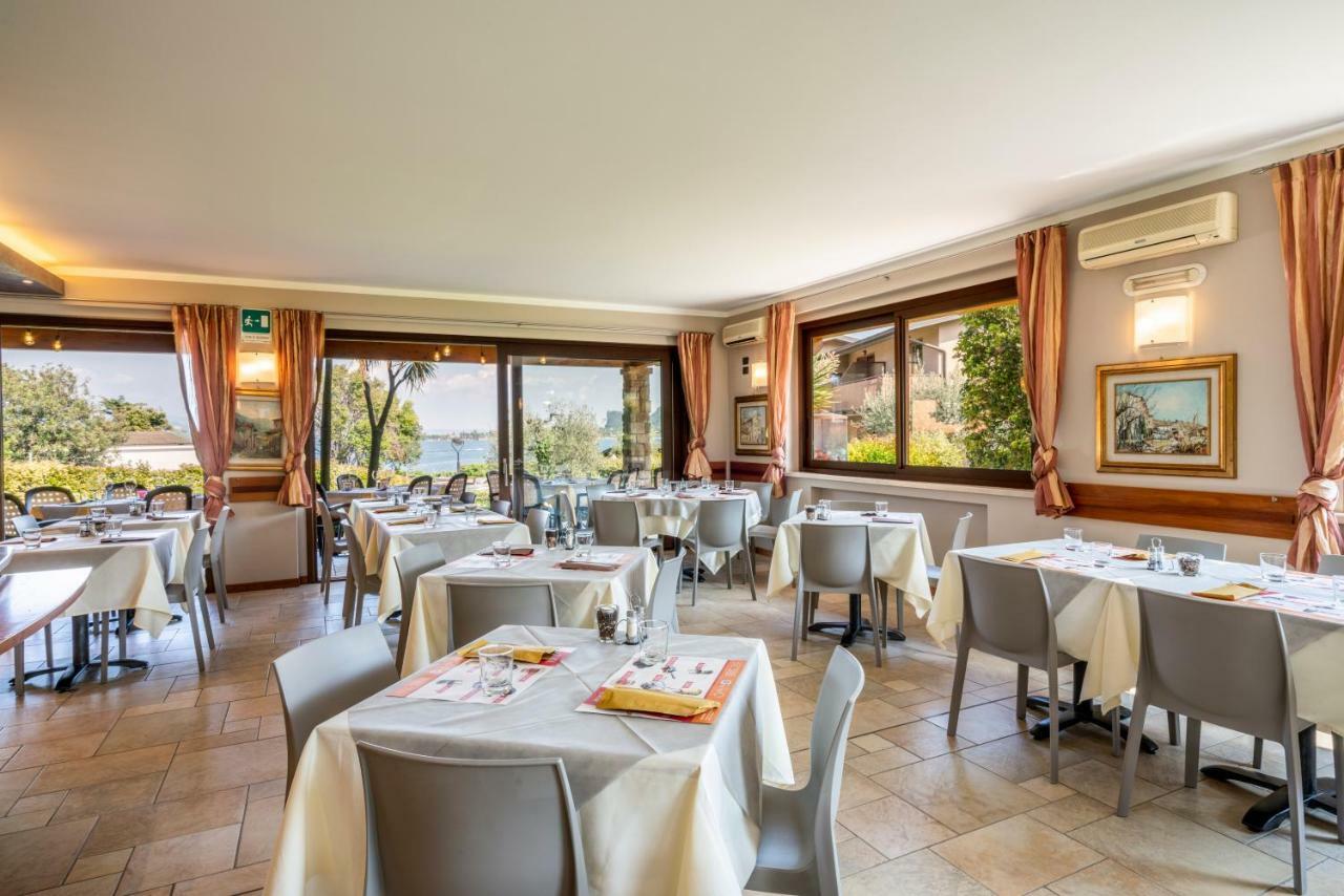 Onda Blu Resort Manerba del Garda Esterno foto