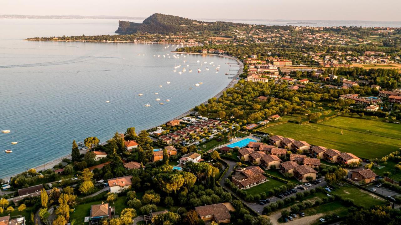 Onda Blu Resort Manerba del Garda Esterno foto