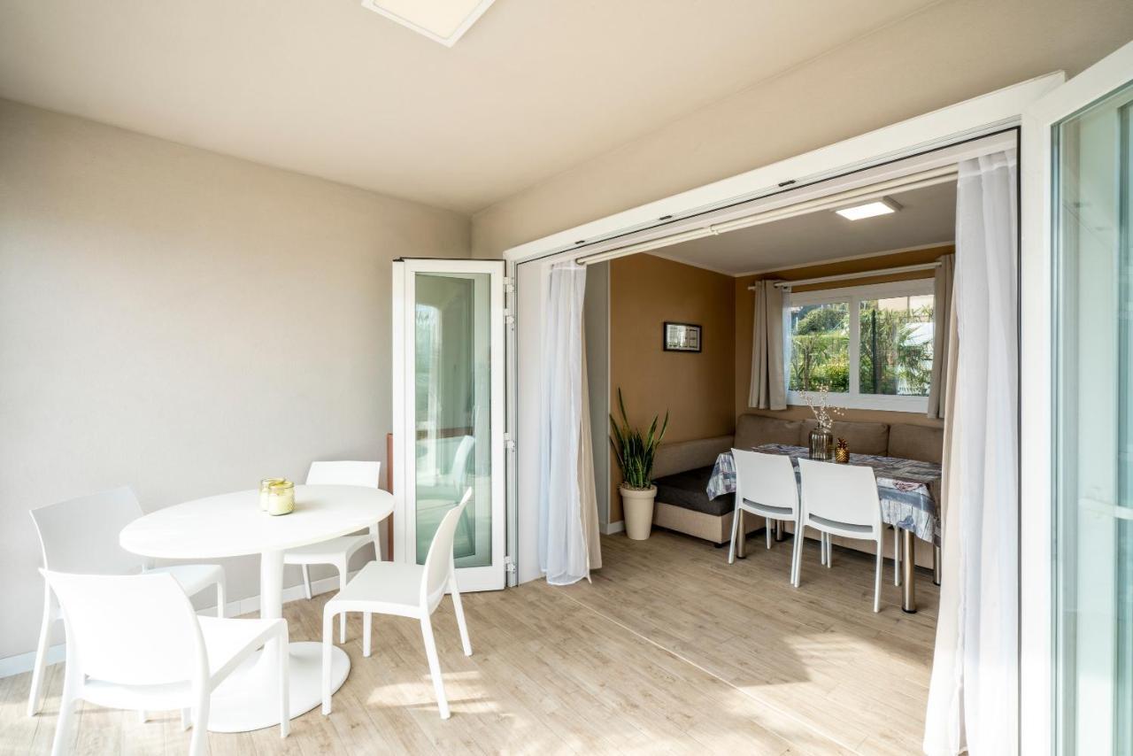 Onda Blu Resort Manerba del Garda Esterno foto