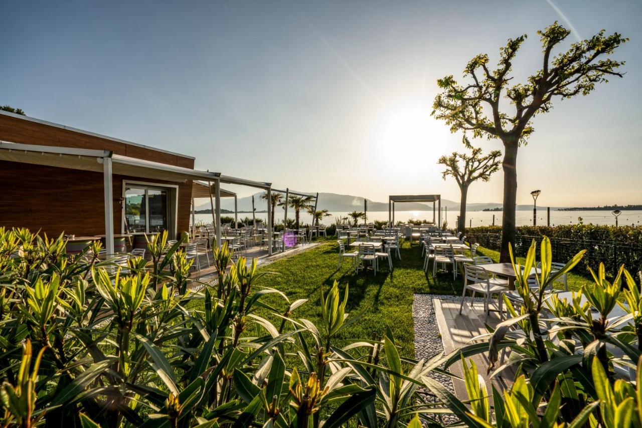 Onda Blu Resort Manerba del Garda Esterno foto